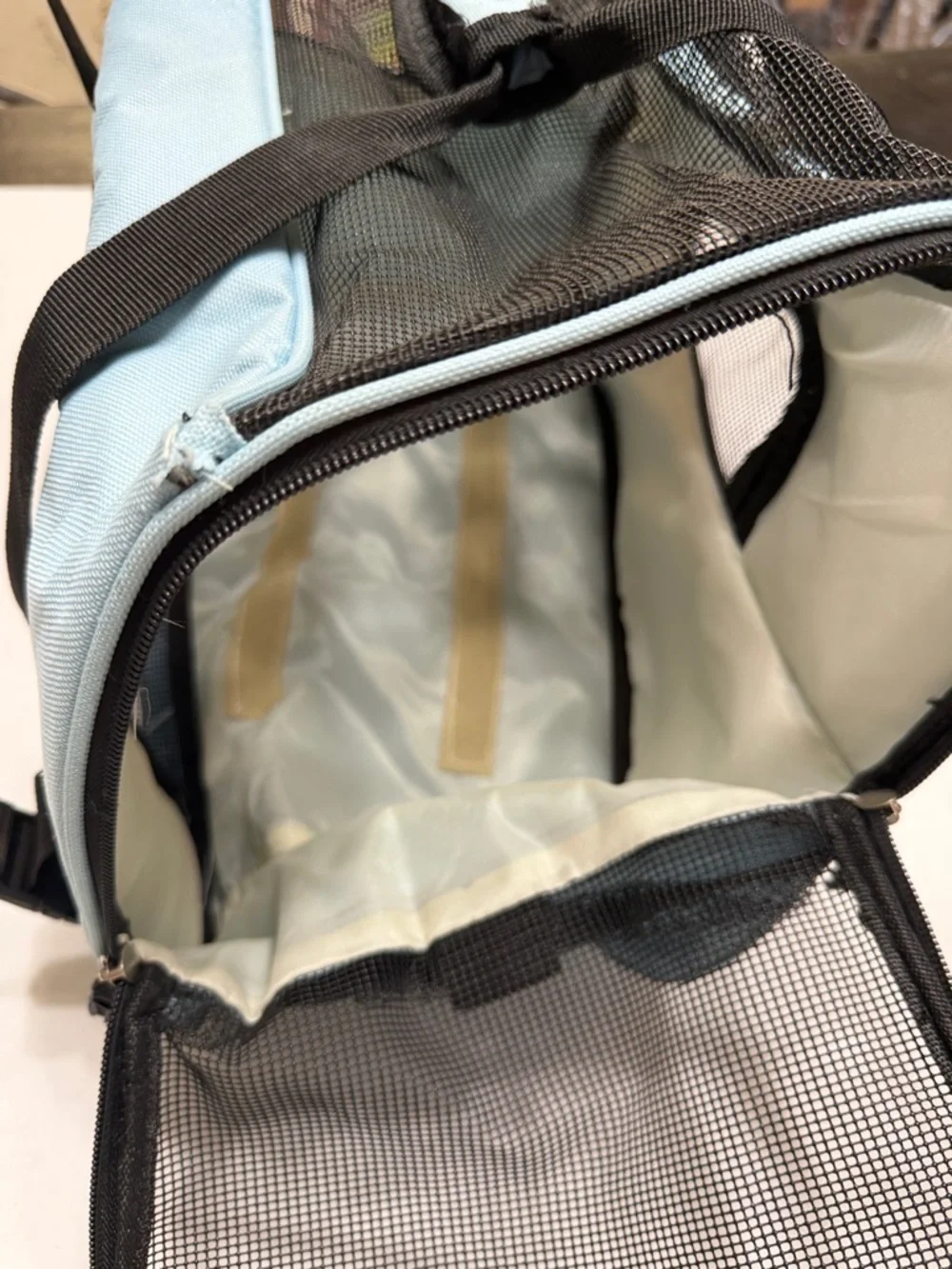 Paws & Pals Light Blue Pet Carrier with Black Mesh